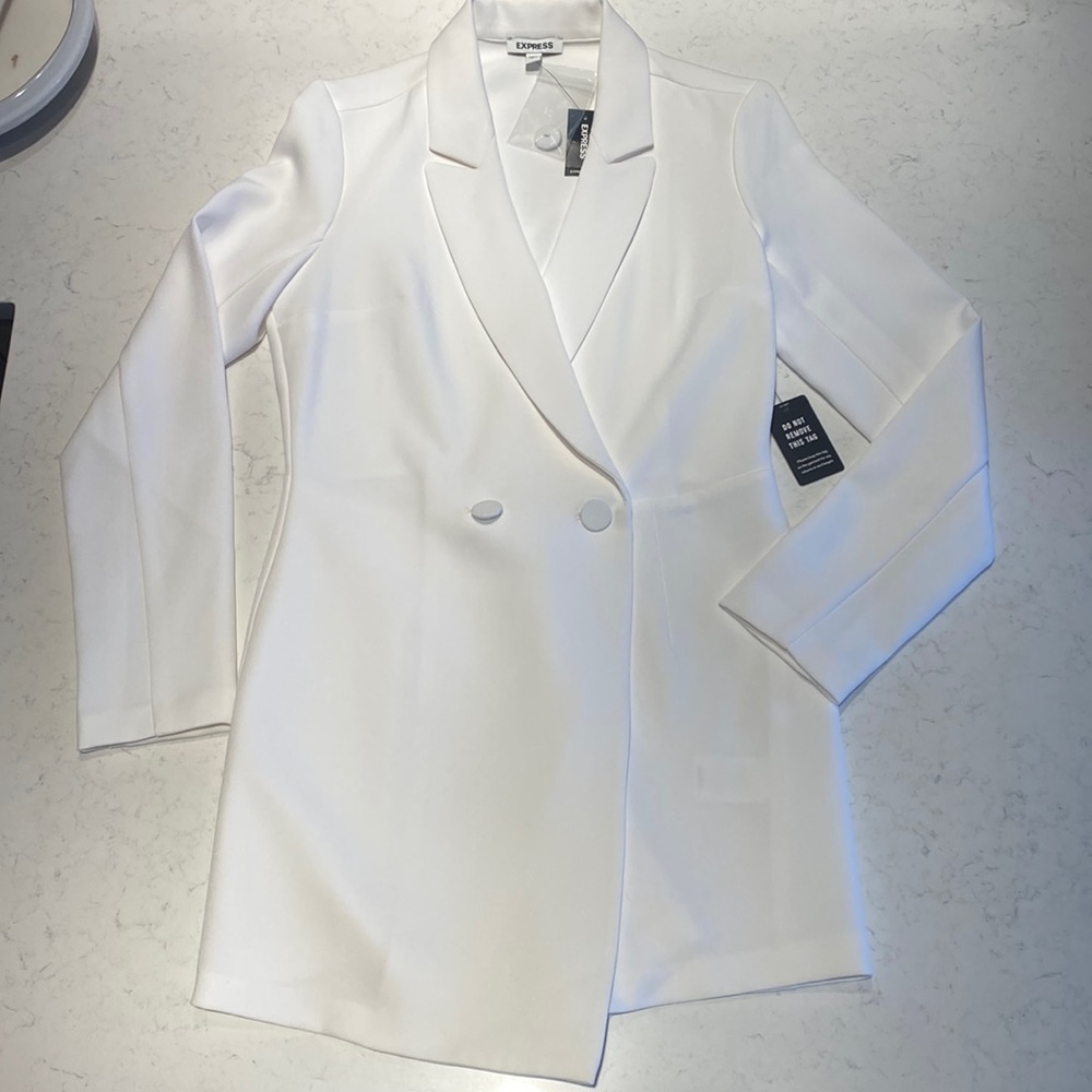 BNWT** EXPRESS ROMPER